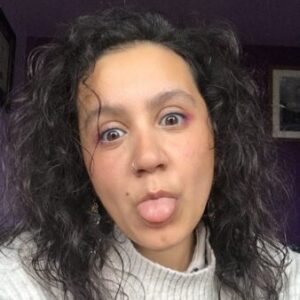 Profile photo of Chloë Bee